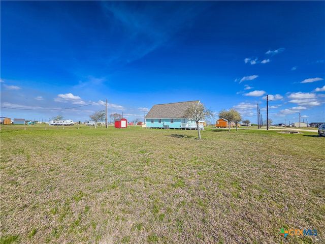 376 Haddock Drive, Palacios, TX 77465