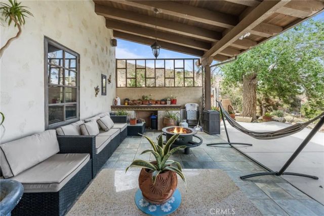 9075 Mesa Vista Street, Apple Valley, CA 92308