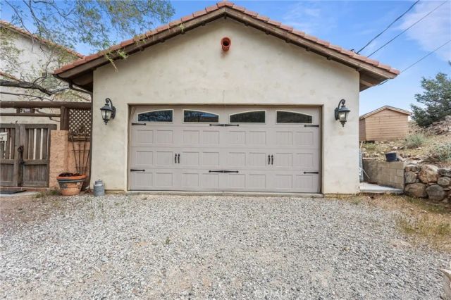 9075 Mesa Vista Street, Apple Valley, CA 92308