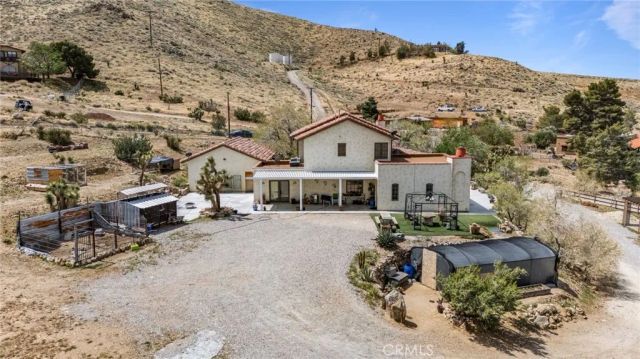 9075 Mesa Vista Street, Apple Valley, CA 92308