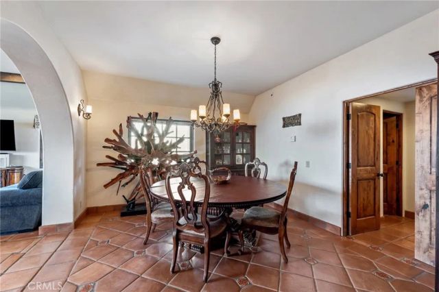 9075 Mesa Vista Street, Apple Valley, CA 92308