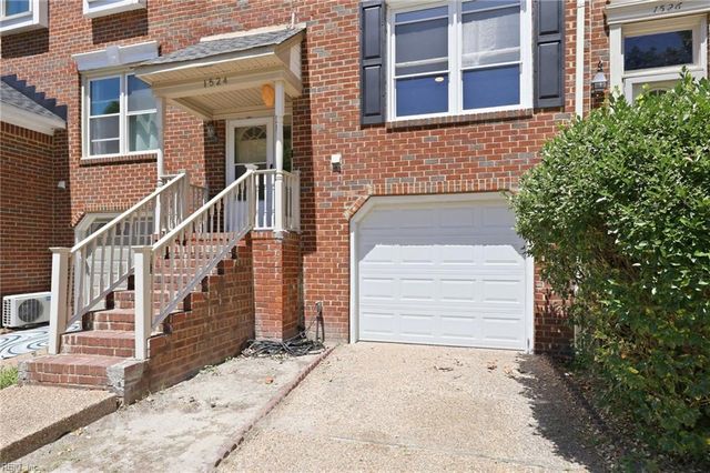 1524 Brendle CT, Virginia Beach, VA 23464