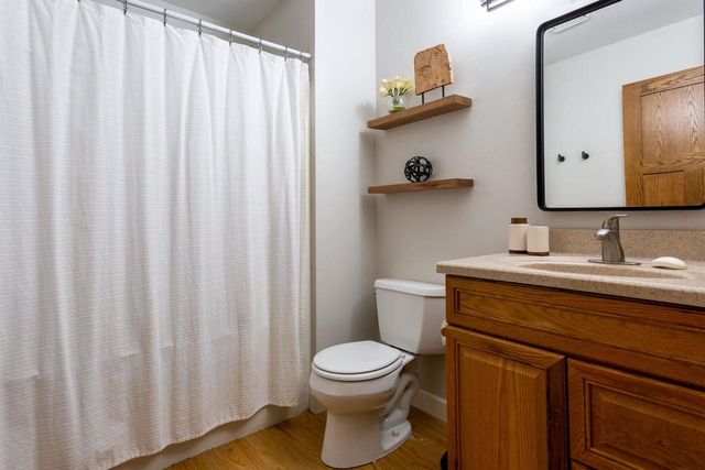 156 Hickory Court, Oregon, WI 53575