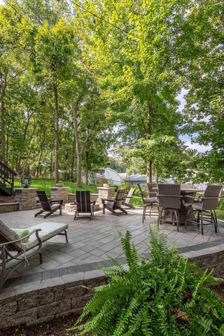 156 Hickory Court, Oregon, WI 53575