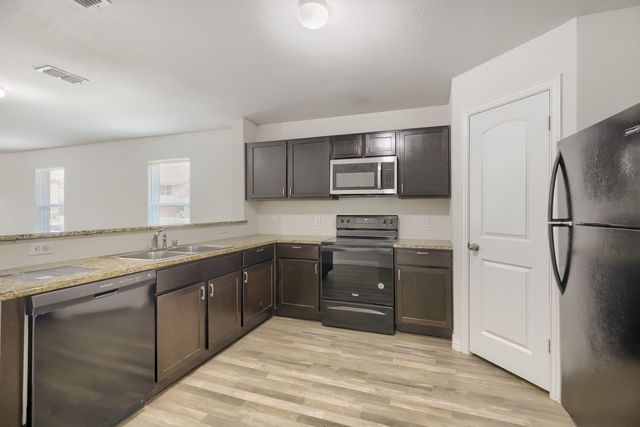 1509 Fairway Drive, Sherman, TX 75090