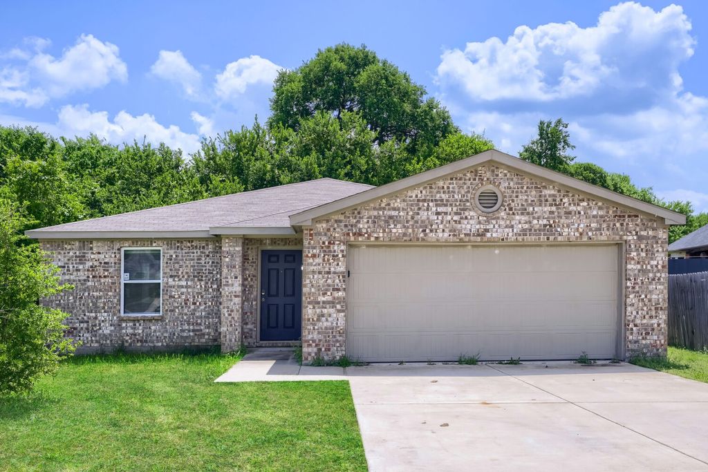 1509 Fairway Drive, Sherman, TX 75090