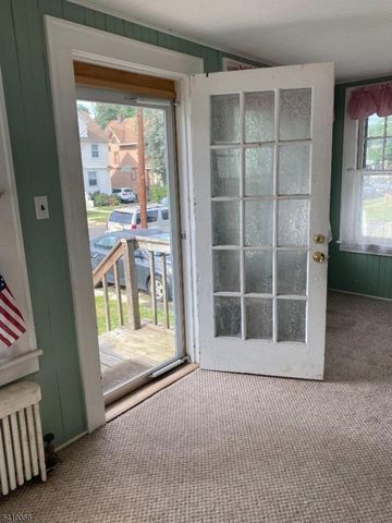 361 W 5Th Ave, Roselle Boro, NJ 07203