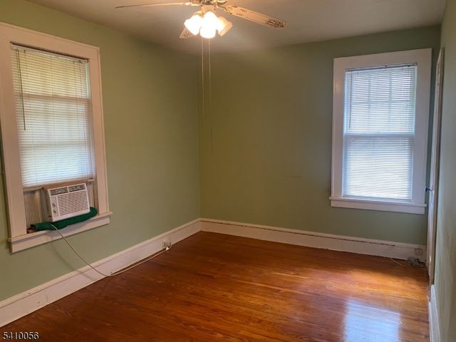 361 W 5Th Ave, Roselle Boro, NJ 07203