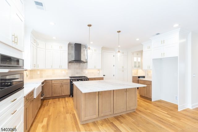 86 Albert Ave, Edison Twp., NJ 08837