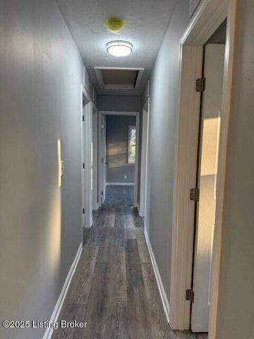 4209 Saint Francis Ln, Louisville, KY 40218