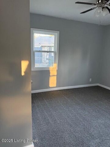 4209 Saint Francis Ln, Louisville, KY 40218