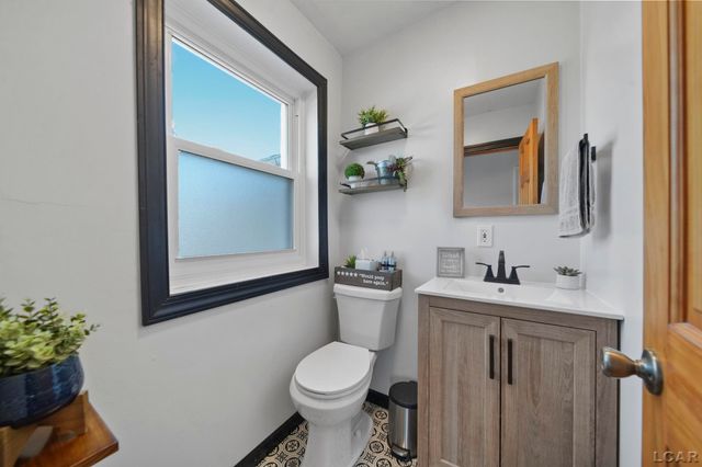 1704 E Carleton Road, Madison Twp, MI 49221