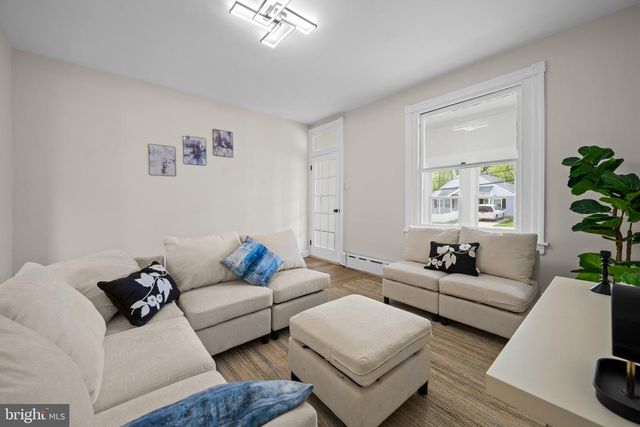 7608 CHELWYNDE AVE, Philadelphia, PA 19153