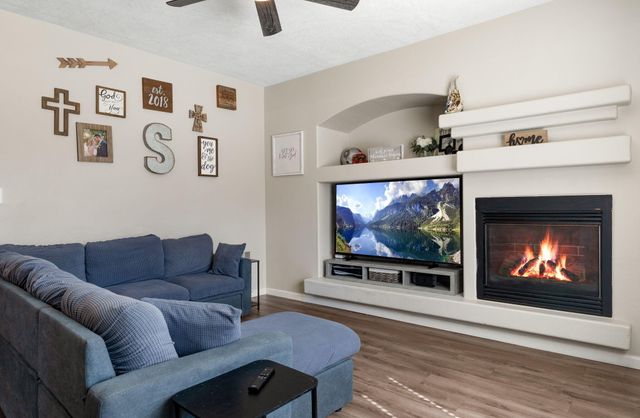 8304 Mandarin Place NW, Albuquerque, NM 87120