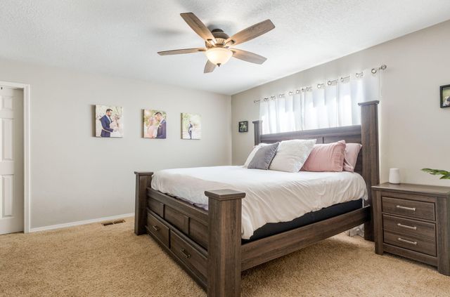 8304 Mandarin Place NW, Albuquerque, NM 87120