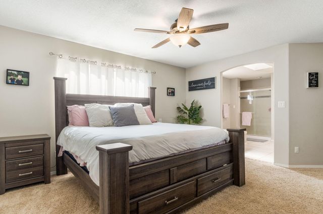 8304 Mandarin Place NW, Albuquerque, NM 87120