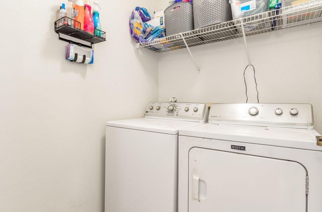 8304 Mandarin Place NW, Albuquerque, NM 87120