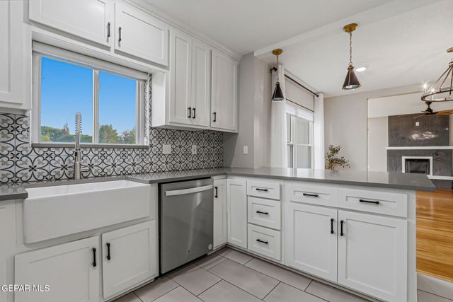 4740 Cumberland Circle, El Paso, TX 79903