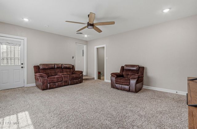 4740 Cumberland Circle, El Paso, TX 79903