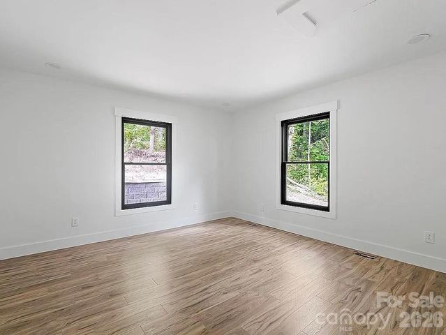 384 Cascada Vista Drive, Chimney Rock, NC 28720