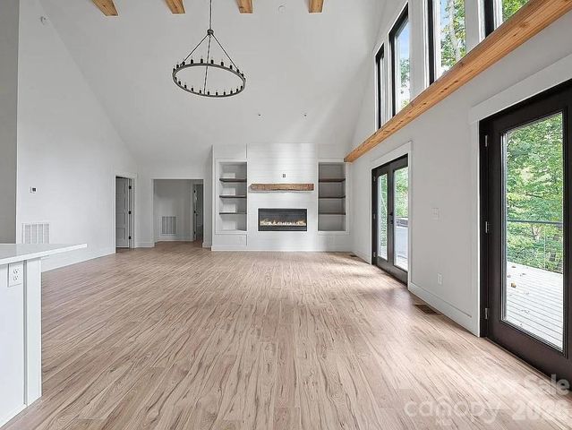 384 Cascada Vista Drive, Chimney Rock, NC 28720