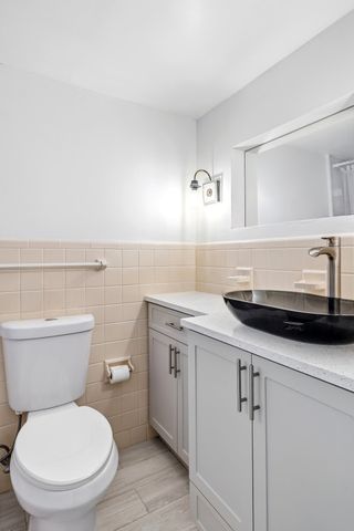 4001 S Ocean Boulevard 209, South Palm Beach, FL 33480
