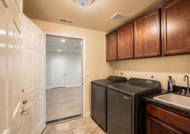 7431 Jerae Place, White City, OR 97503