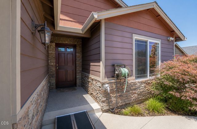 7431 Jerae Place, White City, OR 97503