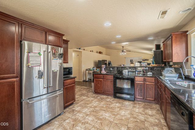 7431 Jerae Place, White City, OR 97503