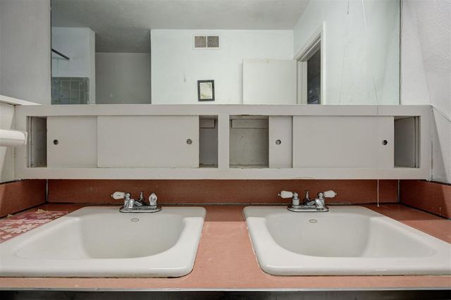 801 NE 33rd Street, Oklahoma City, OK 73105