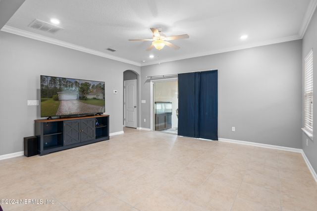 10100 DOGWOOD CREEK Drive, Jacksonville, FL 32222