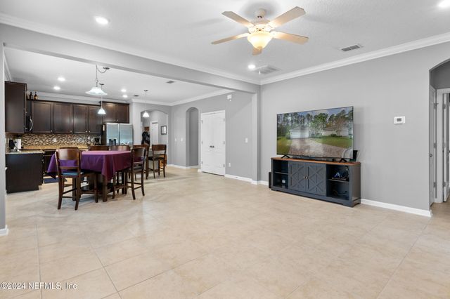 10100 DOGWOOD CREEK Drive, Jacksonville, FL 32222