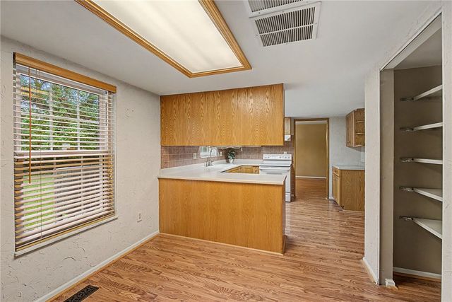 4140 Beech Tree Court, Dayton, OH 45424
