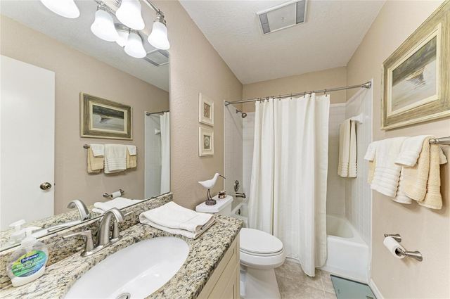 1505 BLUE OAK LANE, Bradenton, FL 34209