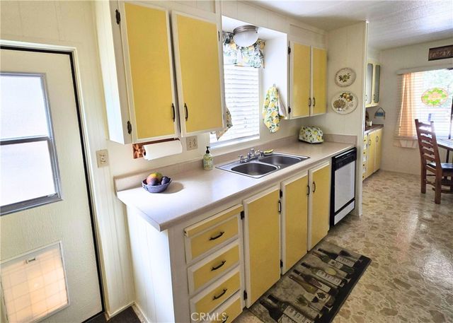 235 Fernwood Avenue, Oroville, CA 95966