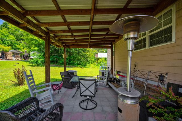 851 Highway N 341, Chickamauga, GA 30707