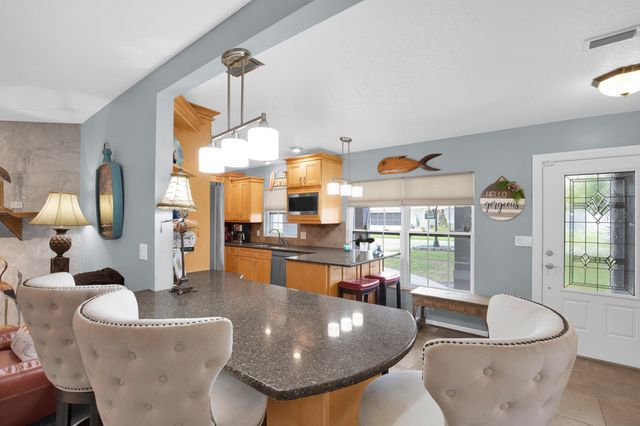 4121 S Roosevelt Point, Homosassa, FL 34448