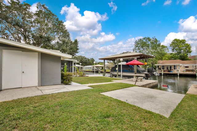 4121 S Roosevelt Point, Homosassa, FL 34448