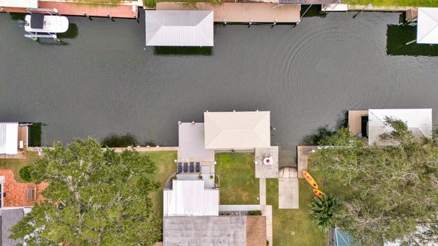 4121 S Roosevelt Point, Homosassa, FL 34448