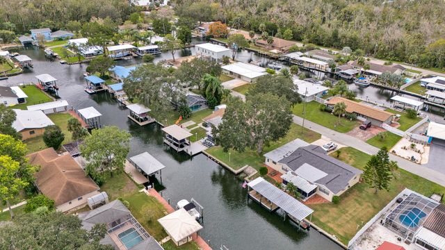 4121 S Roosevelt Point, Homosassa, FL 34448