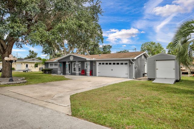 4121 S Roosevelt Point, Homosassa, FL 34448