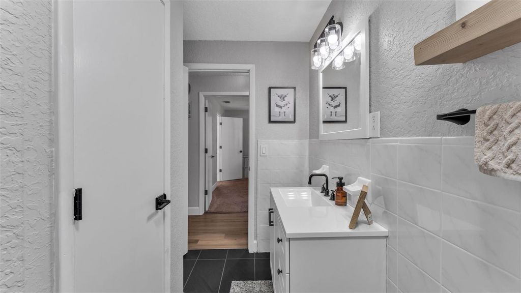 Image 18 of property listing at 631 N NASHUA AVENUE, Fort Meade, FL 33841