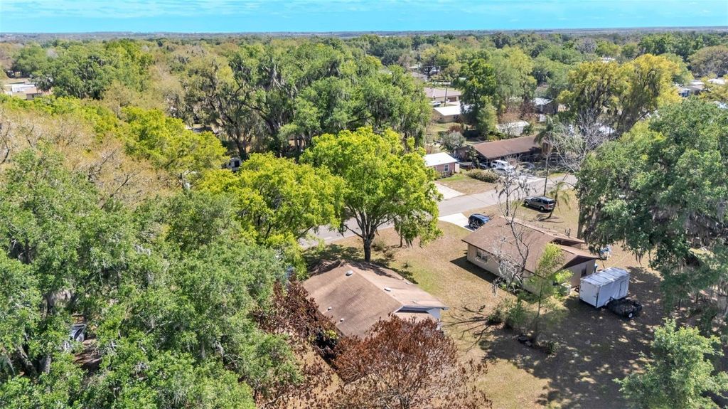 Image 34 of property listing at 631 N NASHUA AVENUE, Fort Meade, FL 33841