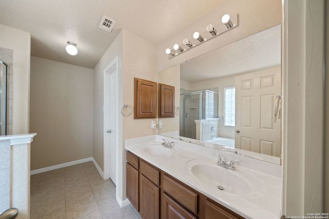 10318 PINEHURST RUN, San Antonio, TX 78239
