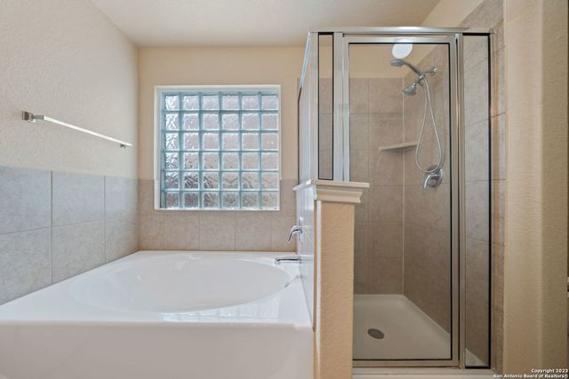 10318 PINEHURST RUN, San Antonio, TX 78239