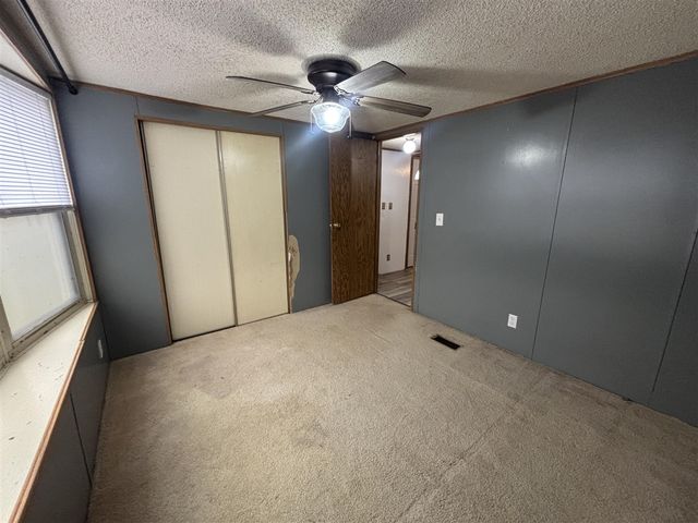 1143 Regina Trail, Wayland, MI 49348