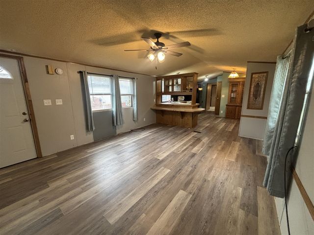 1143 Regina Trail, Wayland, MI 49348