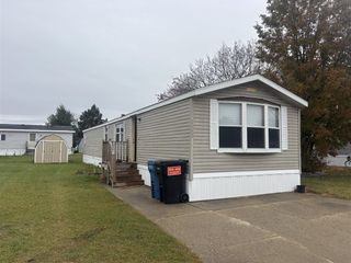 1143 Regina Trail, Wayland, MI 49348