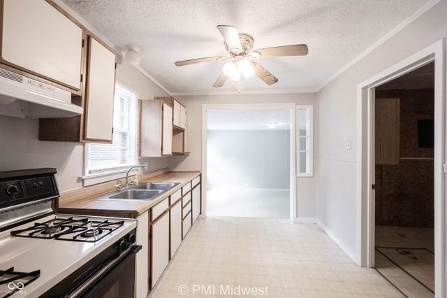 2121 Euclid Drive, Anderson, IN 46011