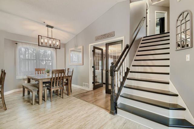 7841 Corey Path, Inver Grove Heights, MN 55076